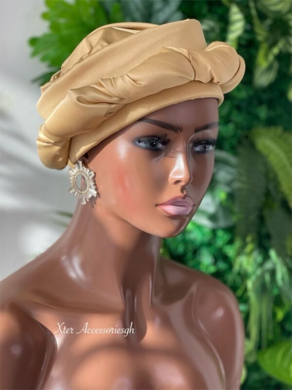 Queen Zaria  Sculpted Single-Wrap Turban